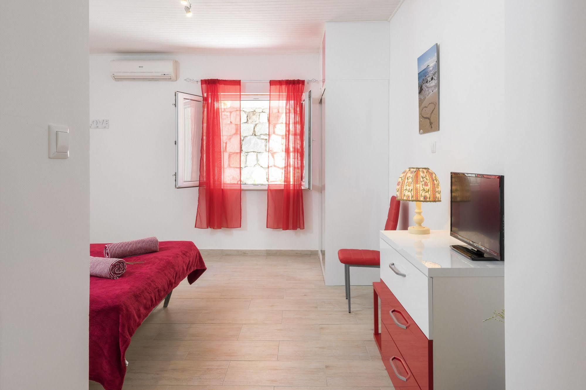Apartments Nona 1 Хвар Екстер'єр фото